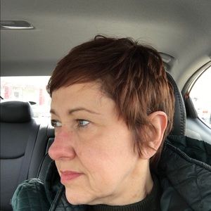 Meet your Posher, Joan